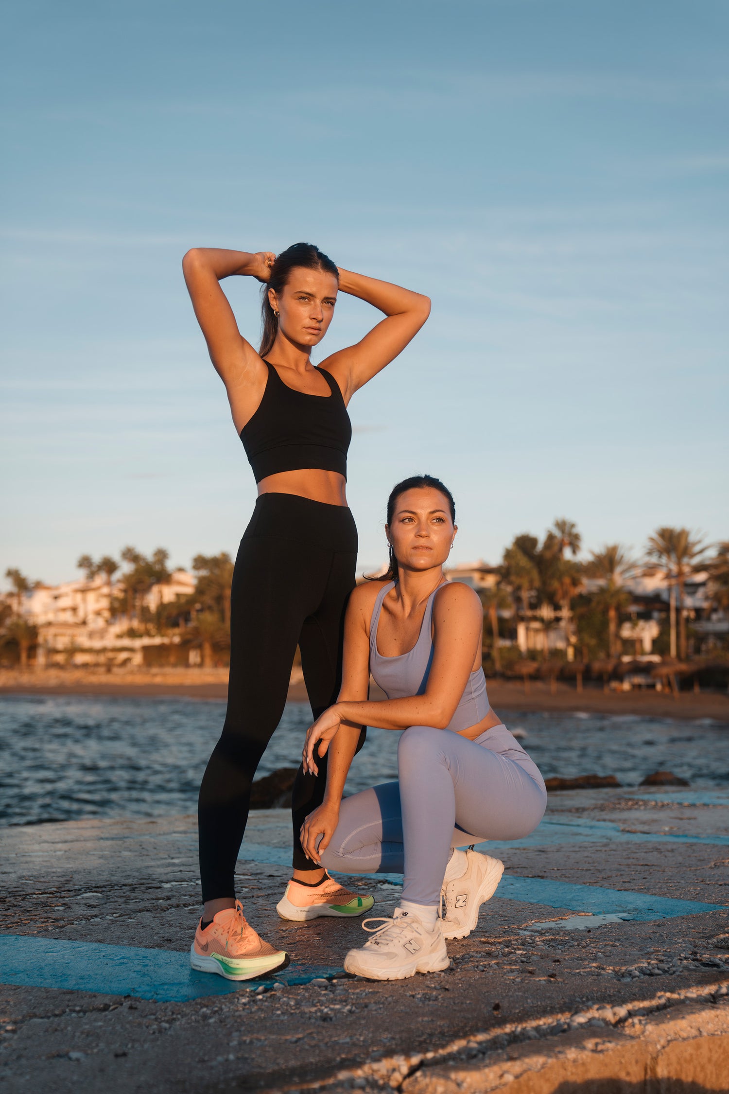 aprítech malva sculpting mid waist leggings black