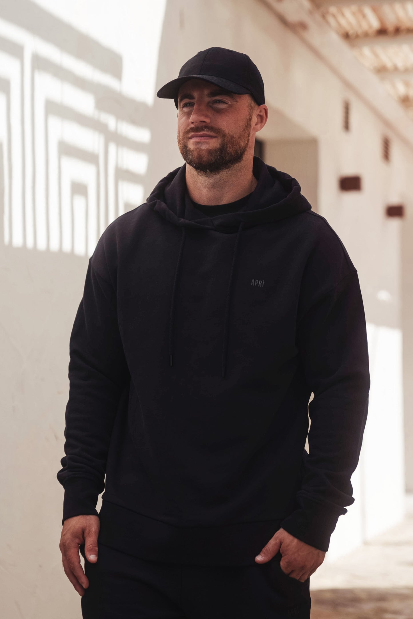 APRÍSHIELD CHEST LOGO SWEAT HOODIE